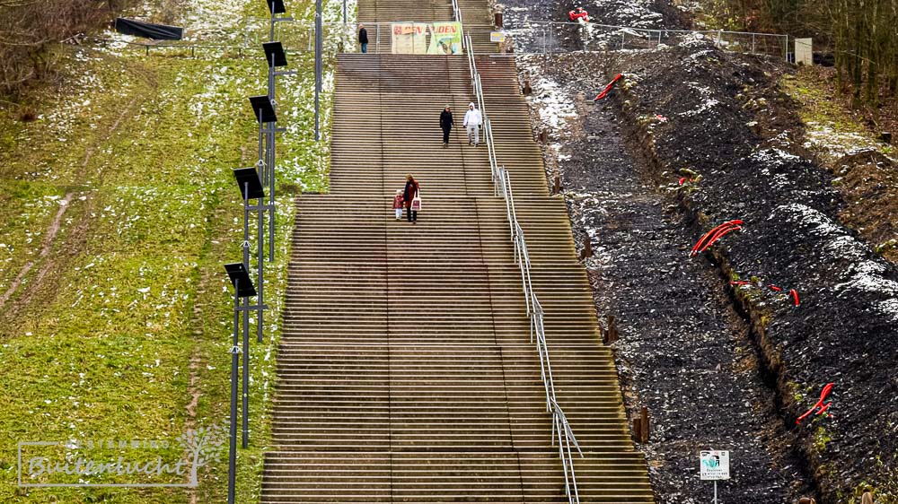 Wandelen op langste trap van Nederland bij Wilhelminaberg