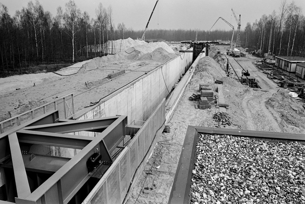 bouw van de Deltagoot in 1979